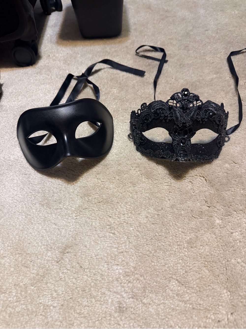 Black Lace Masquerade Masks